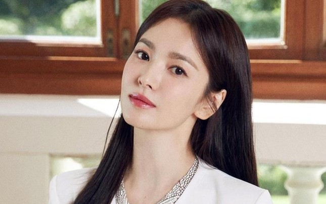 Song Hye Kyo: Tôi không áp lực vì già đi - Ảnh 5.