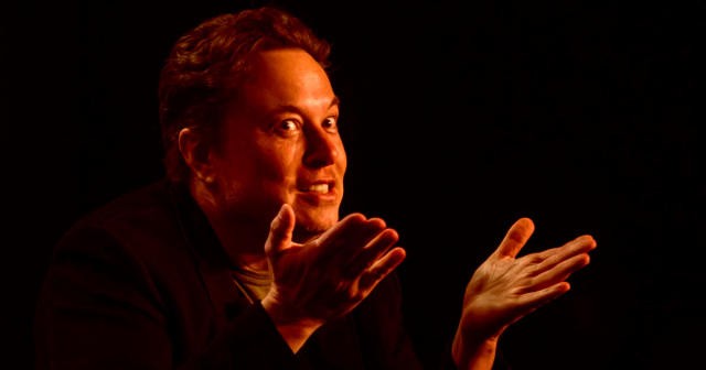 Cuộc họp kinh hoàng khiến 500 nhân viên Supercharger mất việc: Nữ trưởng bộ phận cãi lời Elon Musk khiến tỷ phú tức điên, sa thải ngay tức thì toàn bộ phận - Ảnh 1.