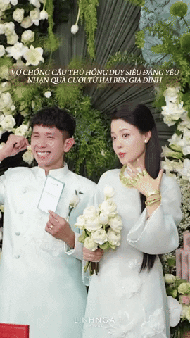 Hot: Cầu thủ Hồng Duy Pinky l&agrave;m lễ ăn hỏi với bạn g&aacute;i thạc sĩ, c&ocirc; d&acirc;u xinh đẹp tinh tế chăm chồng từng ch&uacute;t một - Ảnh 7.