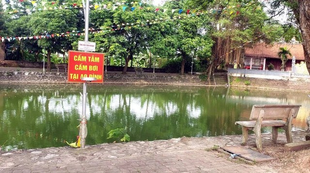 Hưng Y&ecirc;n: Tắm ao, hai trẻ em tử vong do đuối nước - Ảnh 1.