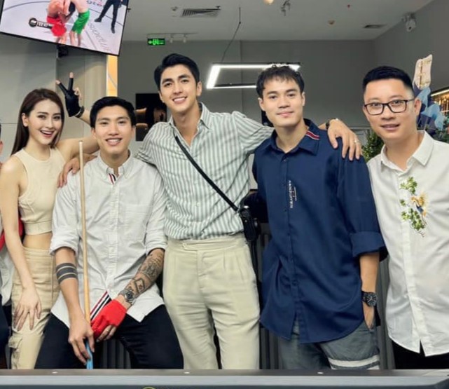 Bình An leo mái nhà vì đám cháy