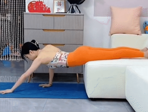 3 Yoga-Positionen helfen, Rückenfett zu reduzieren, die Bauchmuskeln zu straffen und Altersfalten vorzubeugen – Foto 6.