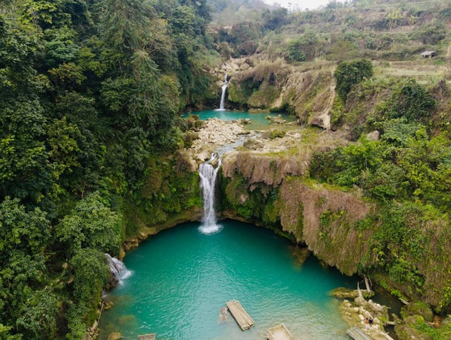 Phát hiện thác nước 7 tầng được mệnh danh là tuyệt tình cốc như trong phim, cách Hà Nội 200km - Ảnh 8.
