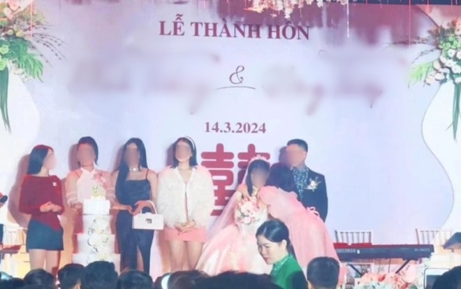 Xôn xao chú rể Hà Nam dắt 5 người yêu cũ lên sân khấu toang với vợ sau 2 tháng kết hôn, netizen chỉ ra chi tiết đáng ngờ! - Ảnh 1.