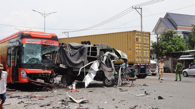 Bắt giam tài xế gây tai nạn kinh hoàng ở Bình Phước - Ảnh 2.