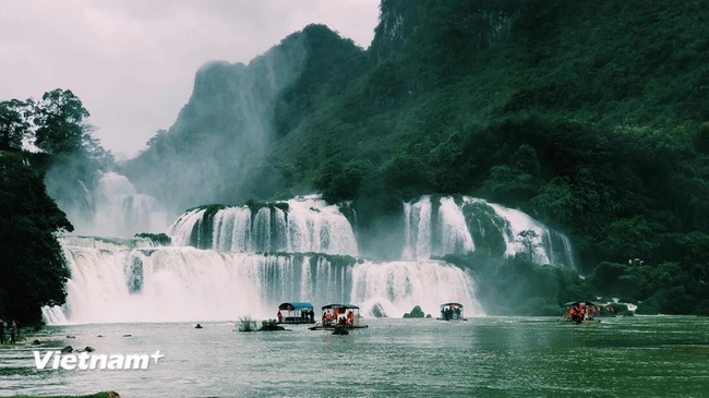 Chiêm ngưỡng 21 thác nước đẹp nhất thế giới: Việt Nam có tên, là thác nắm kỷ lục Đông Nam Á - Ảnh 1.