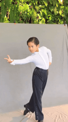 Sao nhí dancesport mới 9 tuổi đã khiến Phan Hiển chỉ còn là cái tên - Ảnh 1.
