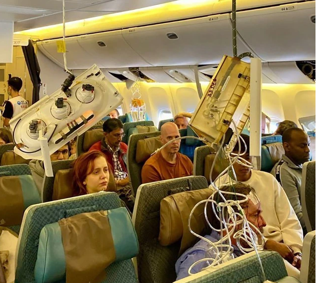 Lý do hành khách nên thắt dây an toàn trong suốt chuyến bay - Ảnh 2.