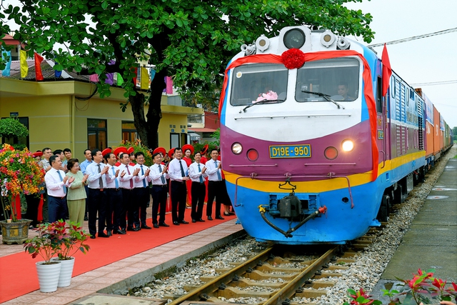 Loại quả đặc sản của Hải Dương sẽ lần đầu ti&ecirc;n được xuất thẳng sang Trung Quốc bằng đường sắt - Ảnh 2.