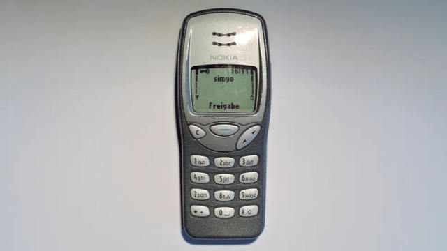 Tin vui: Cục gạch huyền thoại của Nokia tái xuất sau 25 năm - Một thứ rất được yêu thích cũng trở lại - Ảnh 2.