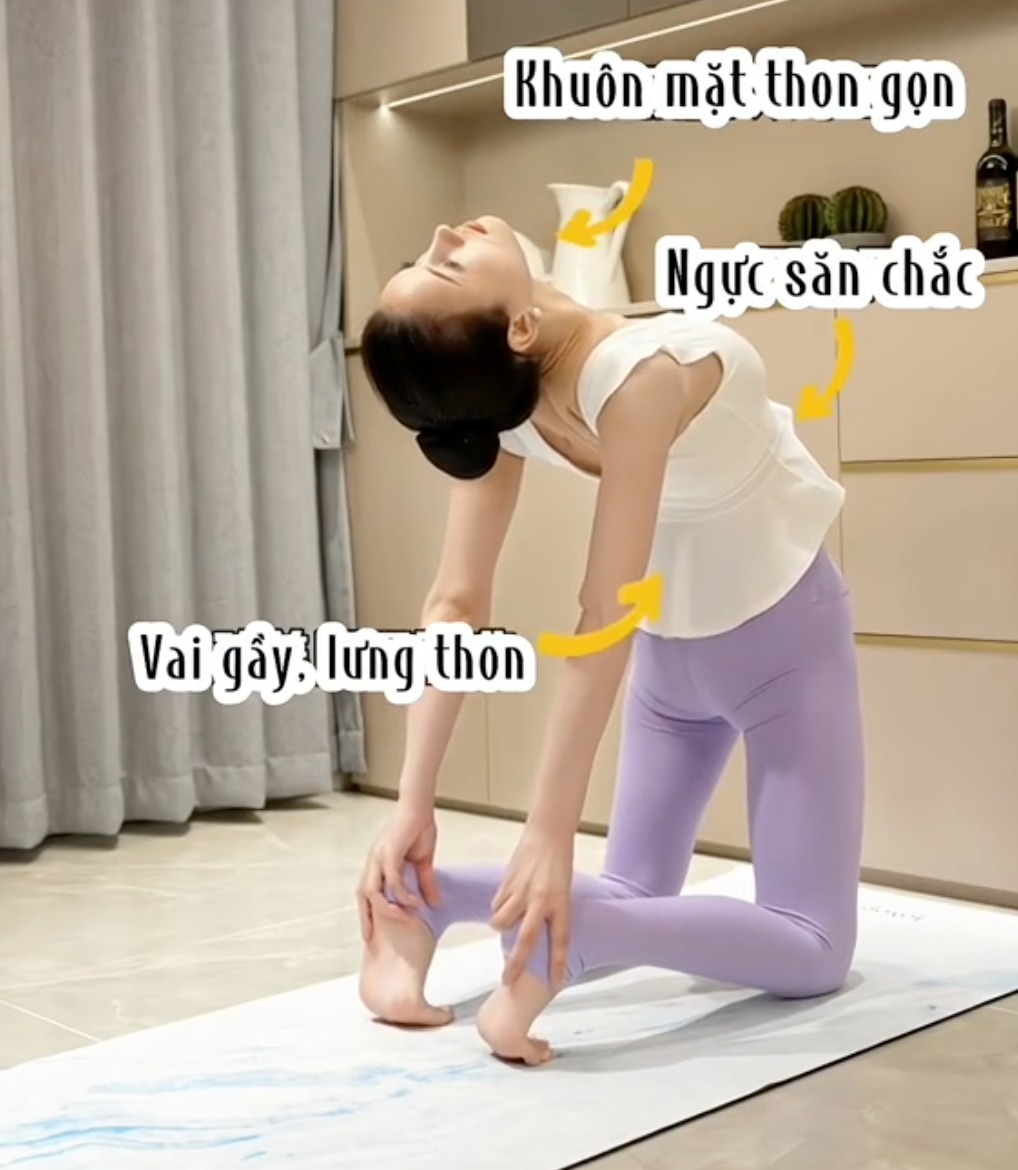 3 động tác Yoga cải thiện vai u thịt bắp, thu nhỏ gương mặt, càng tập càng thon gọn và trẻ xinh - Ảnh 8.