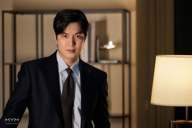 Vì sao Lee Min Ho vẫn là diễn viên Hàn được yêu thích số 1 toàn cầu 11 năm liên tiếp bất chấp tranh cãi diễn xuất? - Ảnh 2.