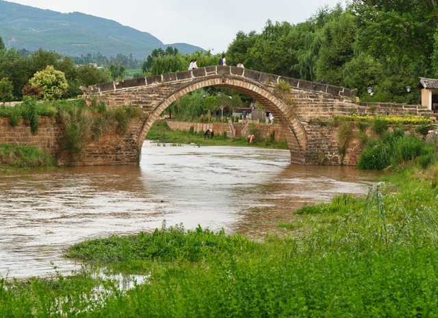 Lang thang vào Sa Khê cổ trấn - bức tranh đượm màu thời gian trong phim Đi đến nơi có gió của Lưu Diệc Phi - Ảnh 7. Lang thang vào Sa Khê cổ trấn - bức tranh đượm màu thời gian trong phim Đi đến nơi có gió của Lưu Diệc Phi - Ảnh 7.