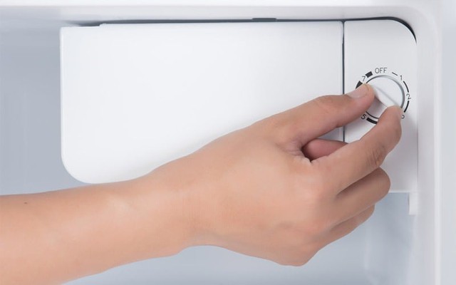 Điều chỉnh nút nhỏ này trên tủ lạnh có thể khiến bạn tiết kiệm được cơ số tiền điện: EVN cũng khuyên làm! - Ảnh 1.