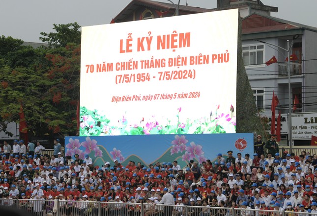 Diễu binh, diễu hành kỷ niệm trọng thể 70 năm Chiến thắng Điện Biên Phủ - Ảnh 70.