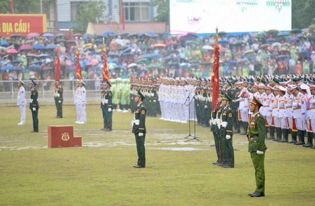 Diễu binh, diễu hành kỷ niệm trọng thể 70 năm Chiến thắng Điện Biên Phủ - Ảnh 64.