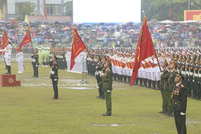 Diễu binh, diễu hành kỷ niệm trọng thể 70 năm Chiến thắng Điện Biên Phủ - Ảnh 63.