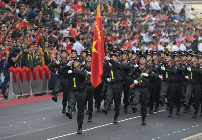 Diễu binh, diễu hành kỷ niệm trọng thể 70 năm Chiến thắng Điện Biên Phủ - Ảnh 23.