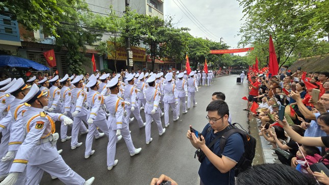 Diễu binh, diễu hành kỷ niệm trọng thể 70 năm Chiến thắng Điện Biên Phủ - Ảnh 52.