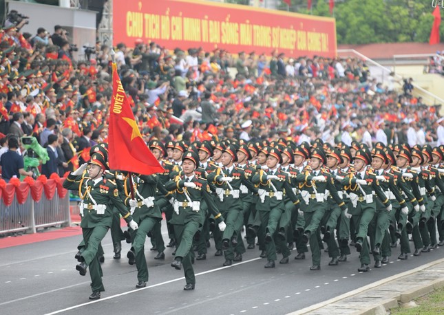 Diễu binh, diễu hành kỷ niệm trọng thể 70 năm Chiến thắng Điện Biên Phủ - Ảnh 37.