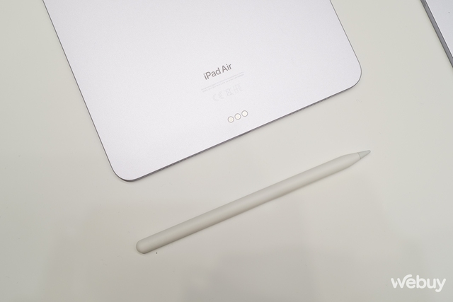 Trực tiếp ngắm nh&igrave;n iPad Air 2024: 2 k&iacute;ch thước để lựa chọn, d&ugrave;ng được b&uacute;t Apple Pencil Pro - Ảnh 8.