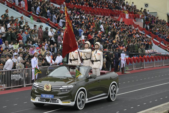 Diễu binh, diễu hành kỷ niệm trọng thể 70 năm Chiến thắng Điện Biên Phủ - Ảnh 18.
