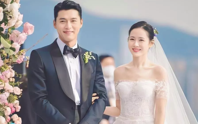 Hot lại khoảnh khắc Hyun Bin yêu Son Ye Jin từ cái nhìn đầu tiên, lộ 1 hành động khiến dân tình nhũn tim - Ảnh 1.