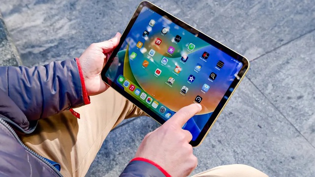 Tin vui cho fan Việt Nam: iPad Pro mới ra mắt, mẫu iPad này bỗng thơm lây, giá giảm sốc chỉ còn 8 triệu - Ảnh 2.