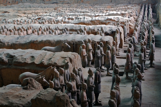 Tại sao các nhà khảo cổ không đào sâu hơn vào Lăng mộ Tần Thủy Hoàng? - Ảnh 3.
