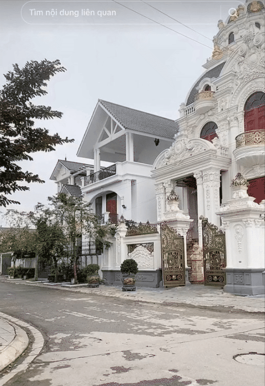 Ở một huyện ngoại thành Hà Nội, bước chân ra đường là thấy lâu đài, biệt phủ - Ảnh 20.