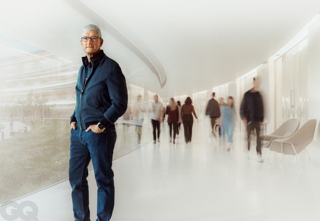 Nội đấu tại Apple tranh giành quyền thay thế cụ ông 63 tuổi Tim Cook: Đế chế 2,8 nghìn tỷ USD rúng động vì cuộc chiến vương quyền sau khi iPhone dần thất sủng - Ảnh 2.