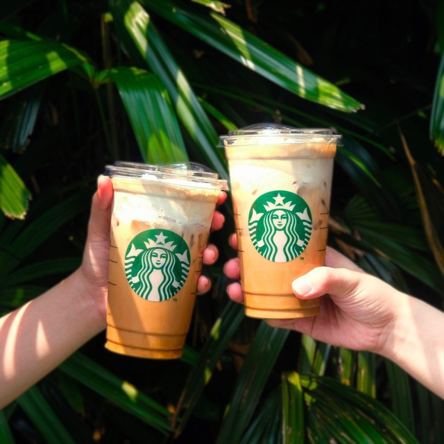 MXH lại rần rần tranh cãi về giá đồ uống của Starbucks: Những người lựa chọn thương hiệu này nói gì? - Ảnh 2.