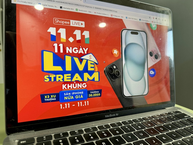 Hết TikTok, giờ tới lượt Shopee bị cấm livestream bán iPhone và các sản phẩm Apple - Ảnh 1.