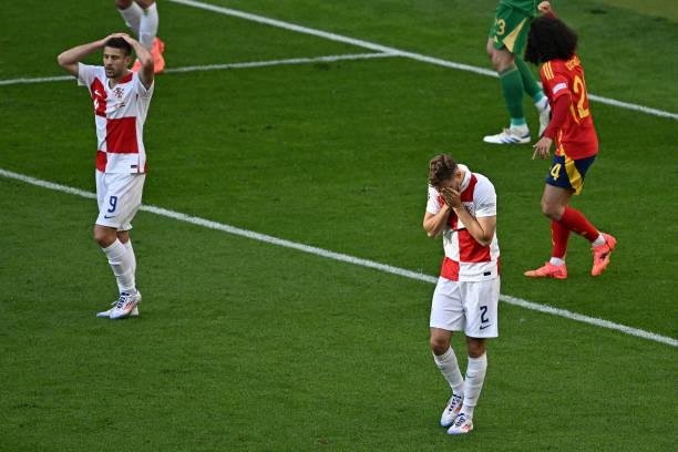 Trực tiếp Tây Ban Nha - Croatia: VÀO!! Vỡ trận quá sớm! Kết quả không ai ngờ - Ảnh 1.