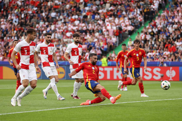 Trực tiếp Tây Ban Nha - Croatia: VÀO!! Vỡ trận quá sớm! Kết quả không ai ngờ - Ảnh 1.