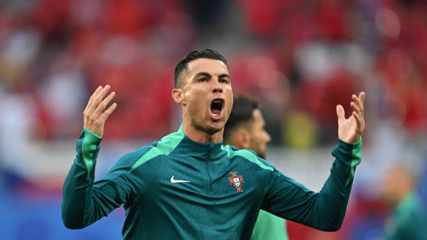 Trực tiếp Bồ Đào Nha vs CH Séc: Ronaldo đá chính, thiết lập kỷ lục chưa từng có - Ảnh 1.