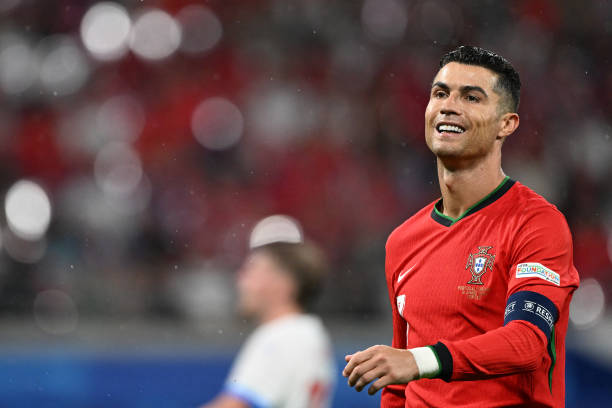 Trực tiếp Bồ Đào Nha vs CH Séc: Ronaldo liên tục uy hiếp, bàn thắng đã rất gần - Ảnh 1.