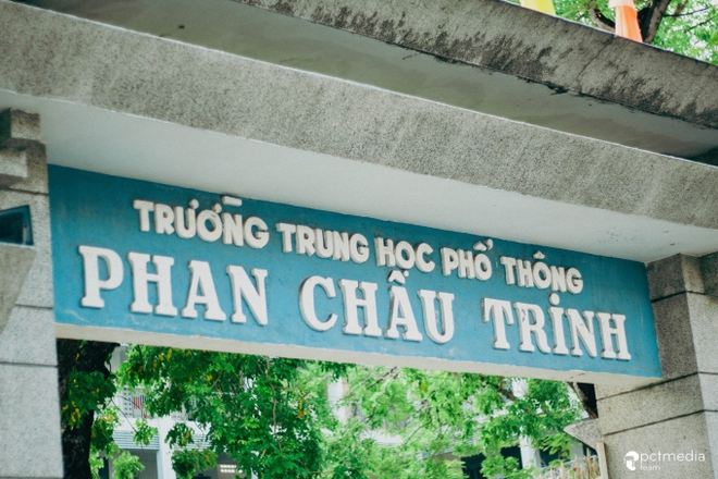 Ngôi trường cấp 3 tại Đà Nẵng đang khiến học sinh và phụ huynh bàng hoàng vì thi gần 60 điểm mới đỗ - Ảnh 4.