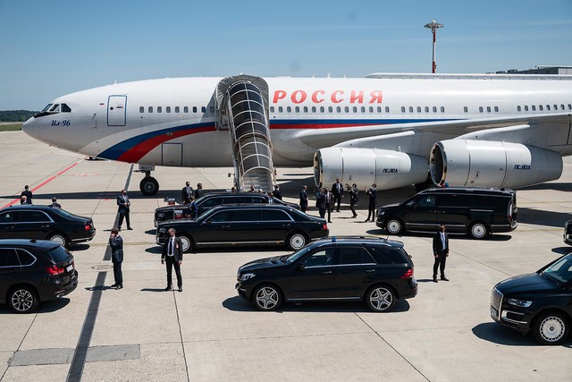Chiếc máy bay độc nhất vô nhị được Tổng thống Nga Putin sử dụng mỗi khi đi công du nước ngoài - Ảnh 6.