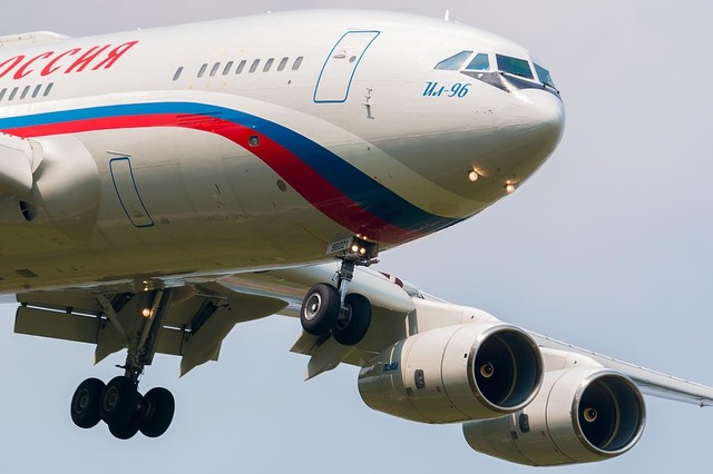 Chiếc máy bay độc nhất vô nhị được Tổng thống Nga Putin sử dụng mỗi khi đi công du nước ngoài - Ảnh 1.