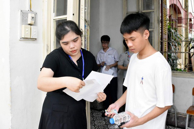 Hà Nội công bố điểm thi lớp 10 chậm nhất vào ngày 2-7 - Ảnh 1.