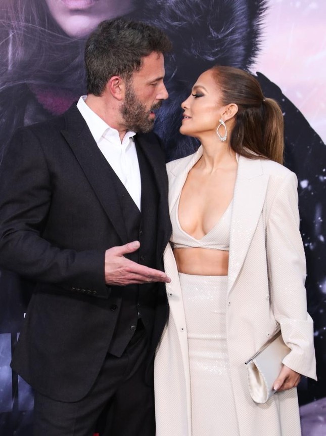 Ben Affleck nói về Jennifer Lopez giữa tin ly hôn - Ảnh 3.