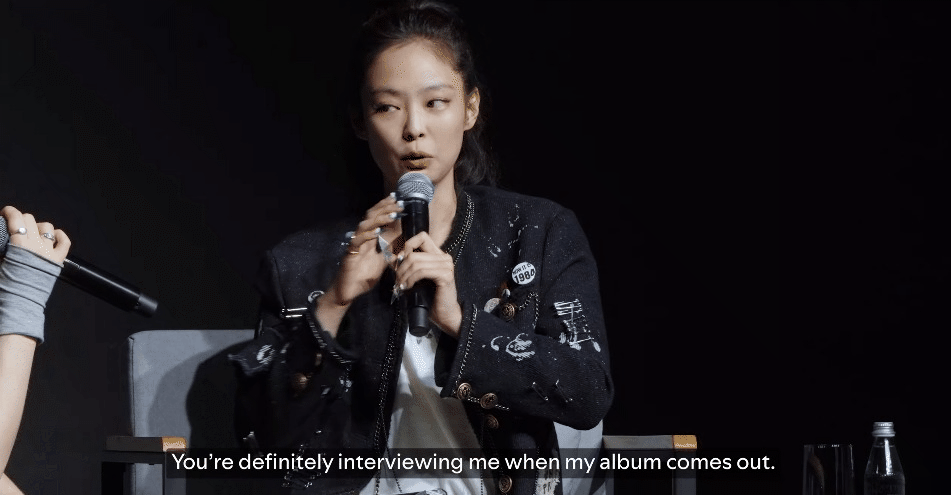 Jennie speaks English like the wind, Billie Eilish promised her one thing if she releases a new album! - Photo 7.