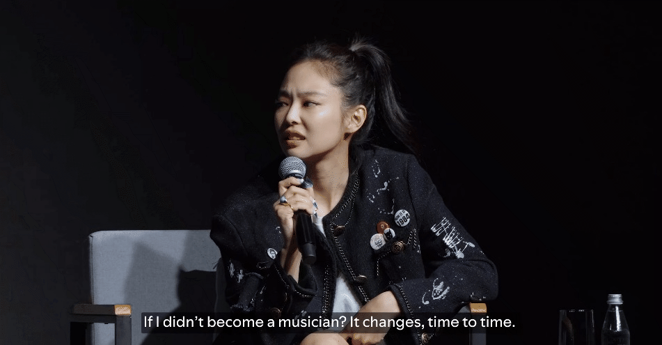 Jennie speaks English like the wind, Billie Eilish promised her one thing if she releases a new album! - Photo 6.