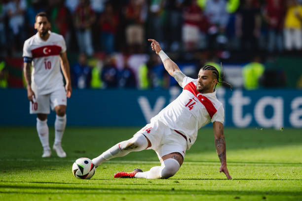 Trực tiếp Bồ Đ&agrave;o Nha - Thổ Nhĩ Kỳ: V&Agrave;O!! B&agrave;n thua tấu hề nhất Euro 2024 - Ảnh 1.
