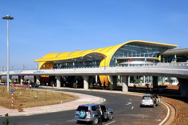 Liên Khương chính thức trở thành sân bay quốc tế - Ảnh 1.
