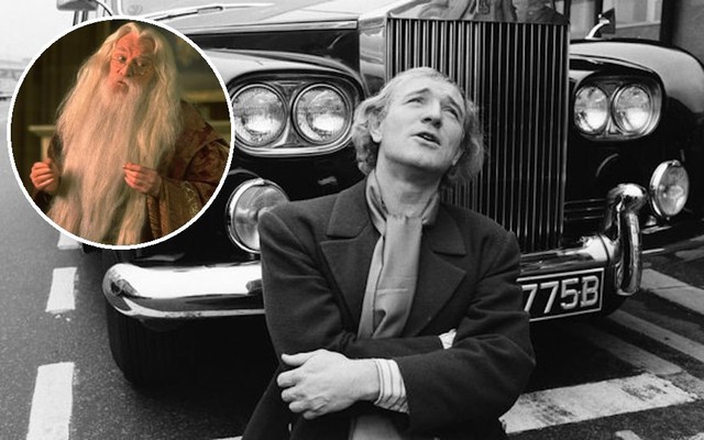 Diễn viên nổi tiếng bỏ quên Rolls-Royce Phantom trong hầm đỗ xe suốt 25 năm, tiền gửi đồn đoán lên đến hàng chục tỷ đồng - Ảnh 1.