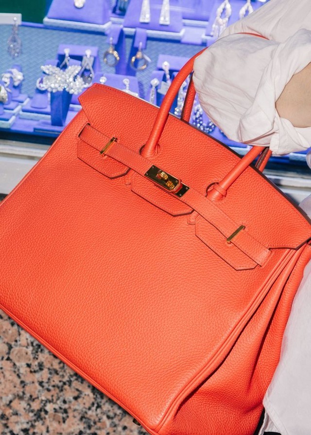 Sự thật điên rồ về những chiếc túi Hermès Birkin: Có thể lãi gấp đôi ngay sau khi vừa mua 5 phút, làm đảo lộn cán cân quyền lực giữa khách và nhân viên bán hàng - Ảnh 2.