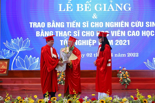 Đại học Luật Hà Nội lên tiếng về tấm bằng tiến sĩ của Thượng tọa Thích Chân Quang - Ảnh 1.