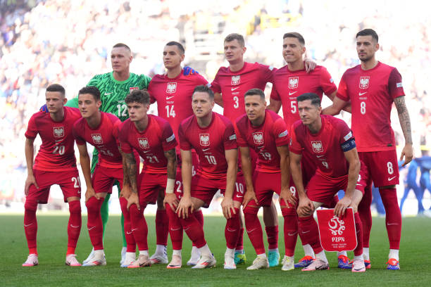 Trực tiếp Ph&aacute;p vs Ba Lan: Mbappe đ&aacute; ch&iacute;nh, lần cuối cho Lewandowski - Ảnh 2.